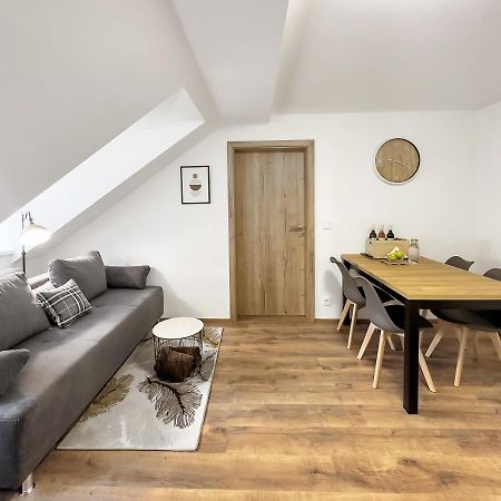 קרלובי וארי Apartment Katrin 2 מראה חיצוני תמונה