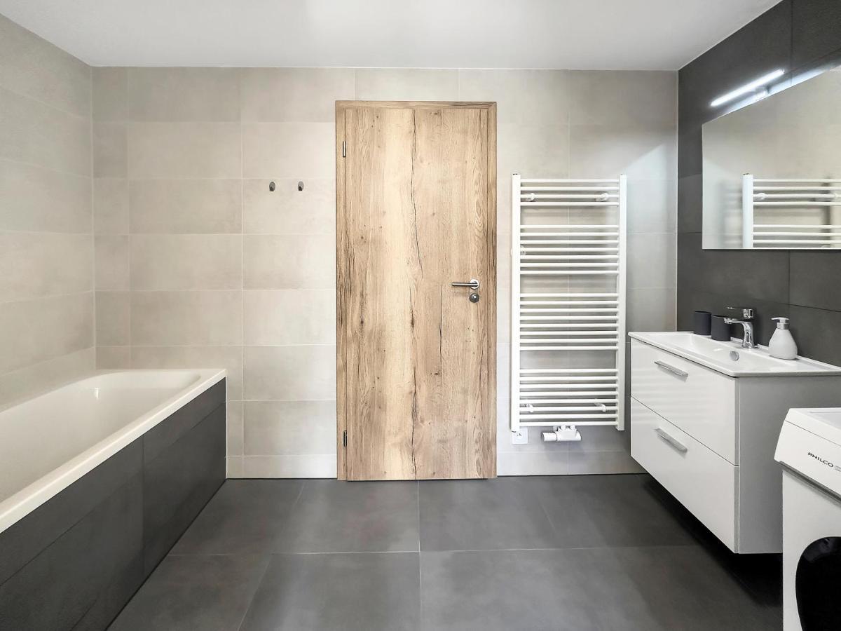 קרלובי וארי Apartment Katrin 2 מראה חיצוני תמונה